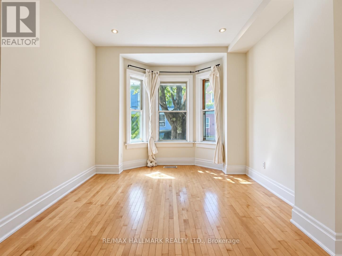 193 Boulton Avenue, Toronto (South Riverdale), Ontario  M4M 2J9 - Photo 11 - E13784436