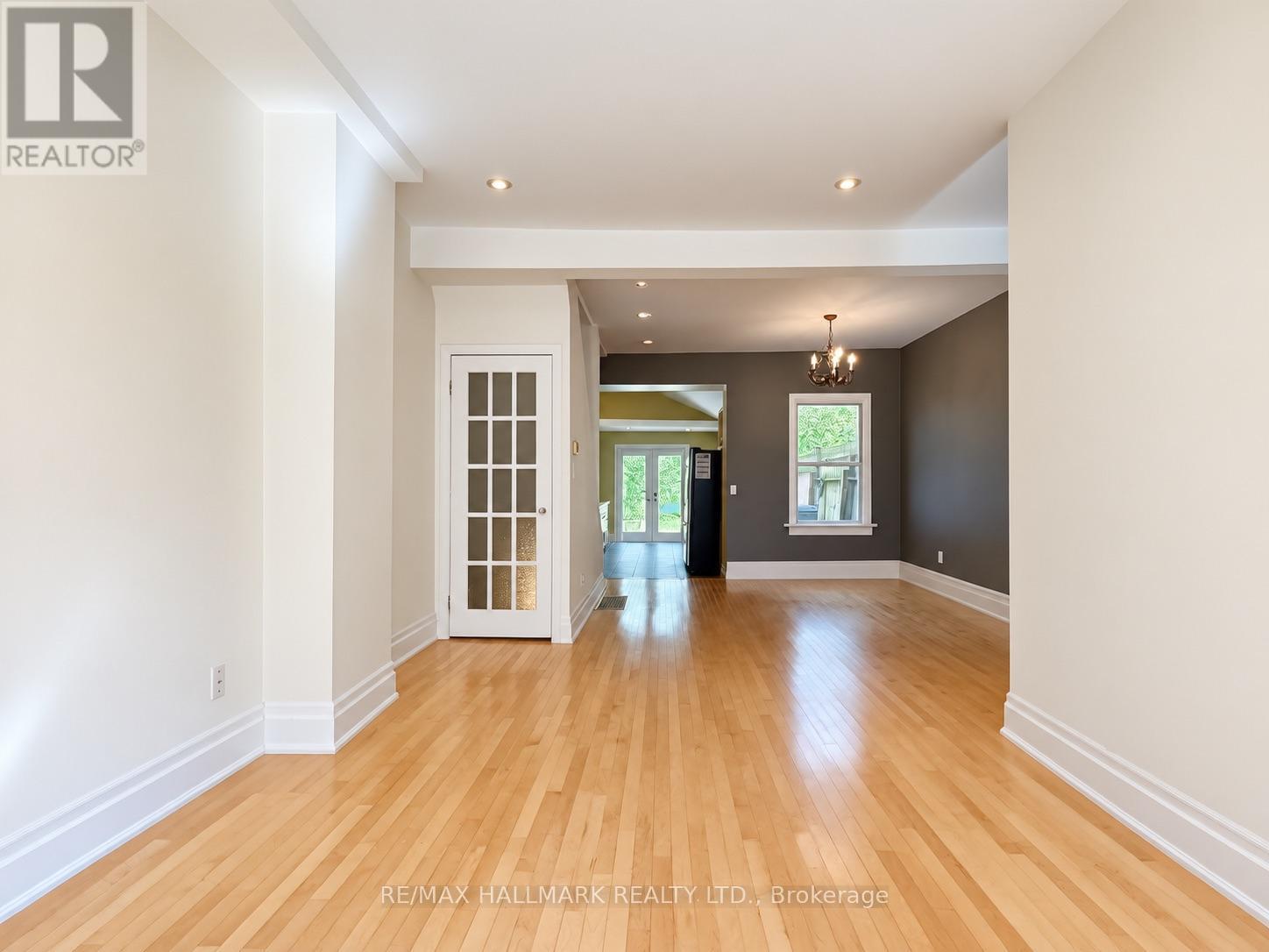 193 Boulton Avenue, Toronto (South Riverdale), Ontario  M4M 2J9 - Photo 12 - E13784436