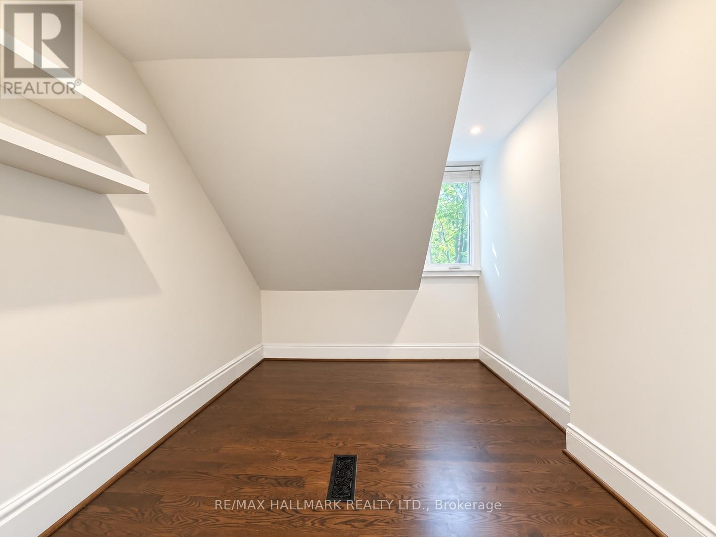 193 Boulton Avenue, Toronto (South Riverdale), Ontario  M4M 2J9 - Photo 26 - E13784436