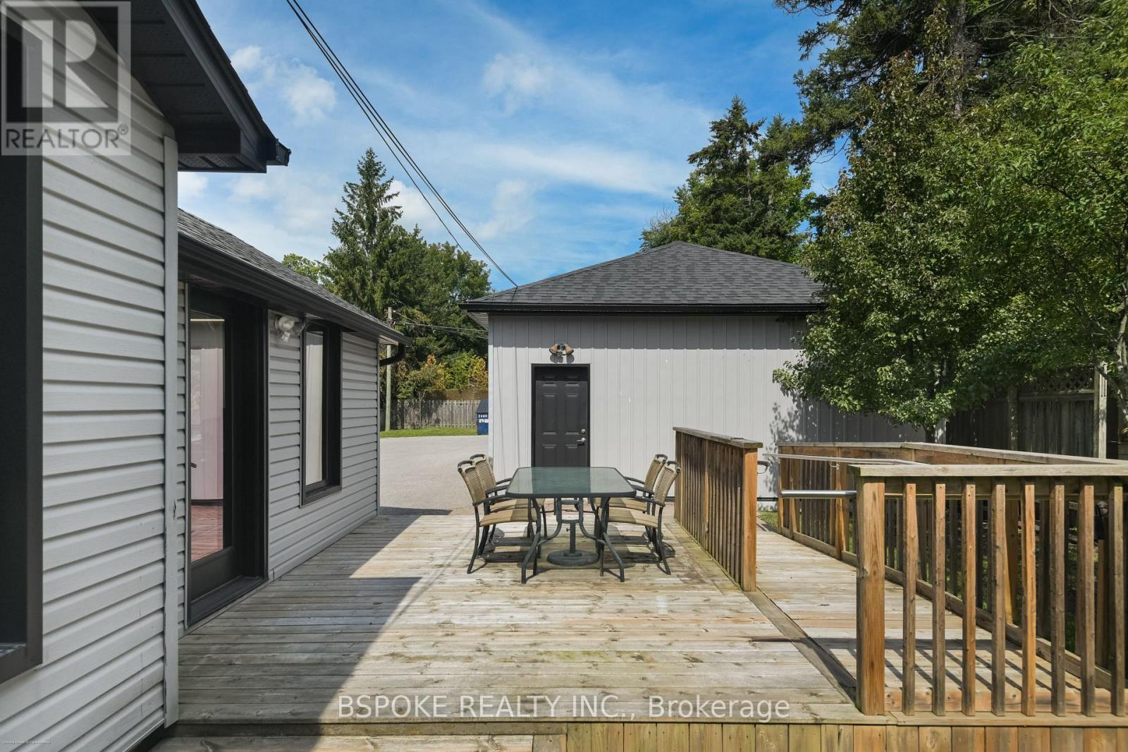 578 Kingston Road W, Ajax (Central West), Ontario  L1T 3A2 - Photo 38 - E13784560