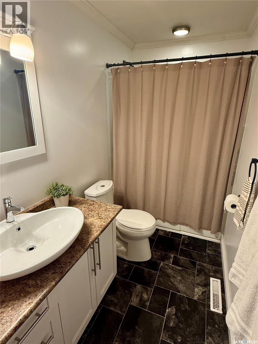 105 5th Street E, Nipawin, Saskatchewan  S0E 1E0 - Photo 19 - SK048382