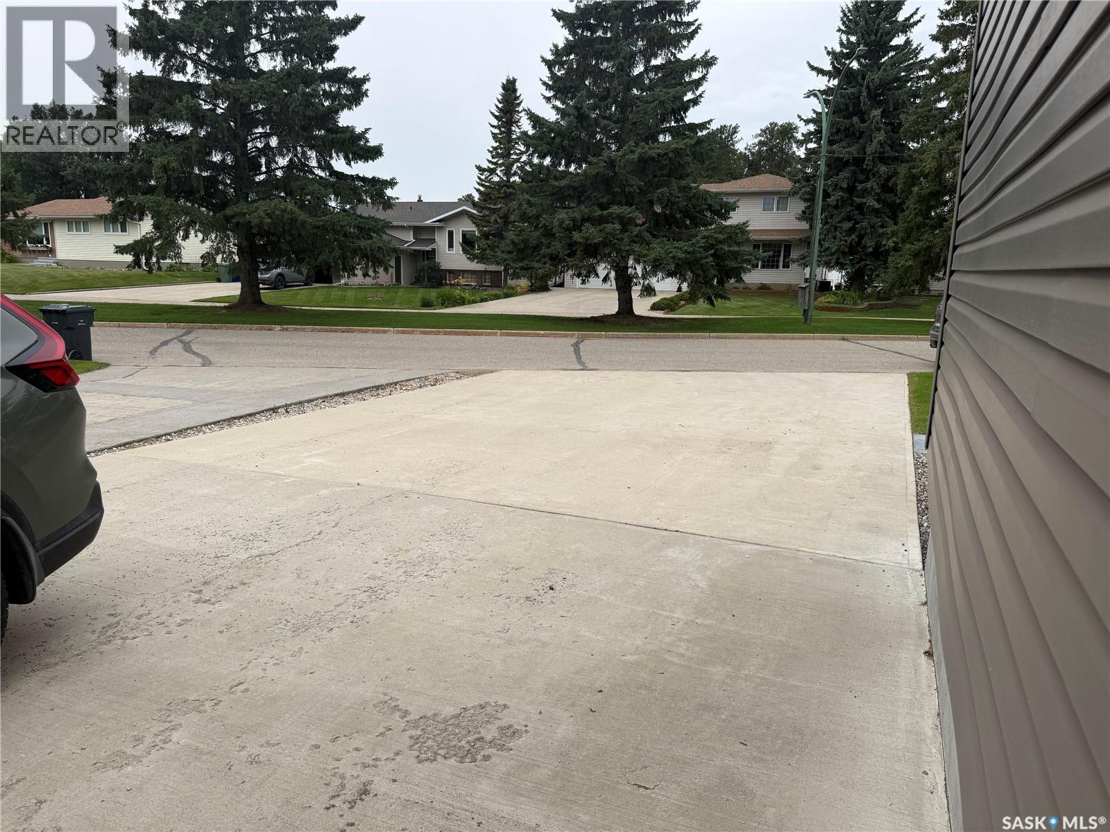 105 5th Street E, Nipawin, Saskatchewan  S0E 1E0 - Photo 35 - SK048382