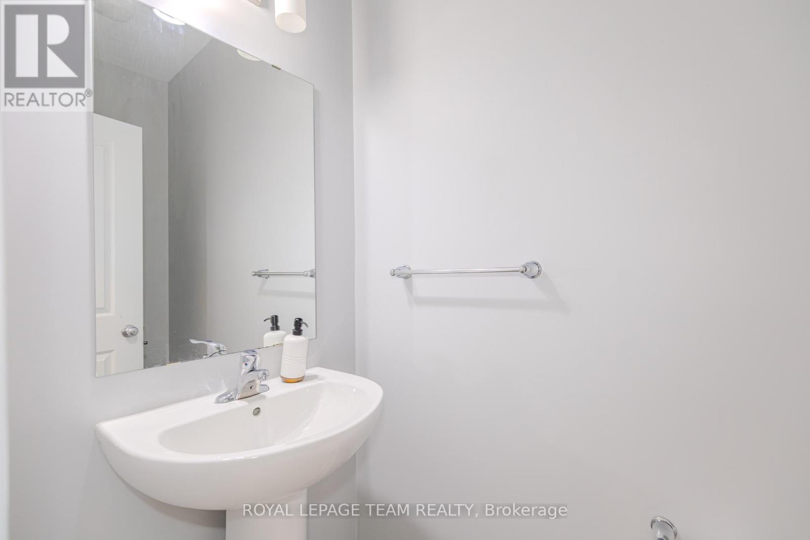 477 Cope Drive N, Ottawa, Ontario  K2V 0B8 - Photo 7 - X13784144