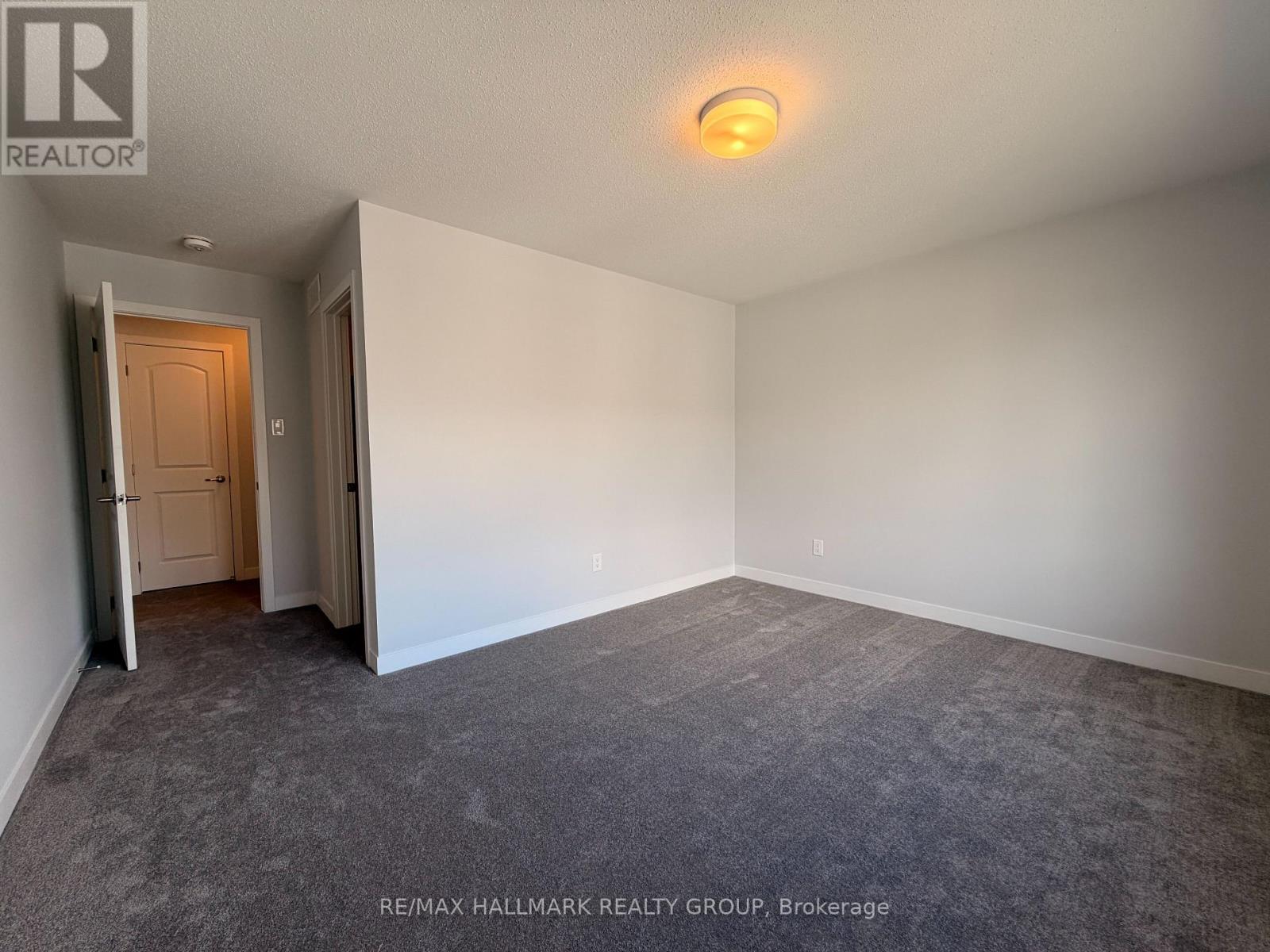 1047 Elixir Place, Ottawa, Ontario K2W 0P4 - Photo 15 - X13784370