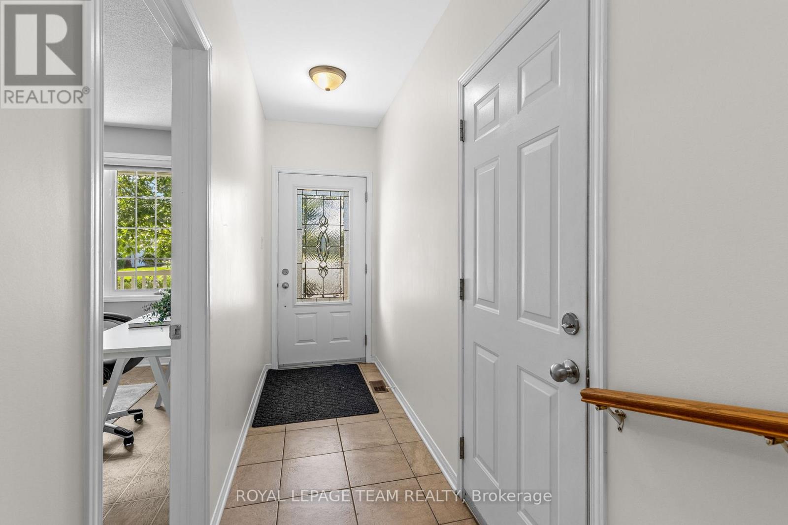 56 Frieday Street, Arnprior, Ontario  K7S 0A6 - Photo 6 - X13784398