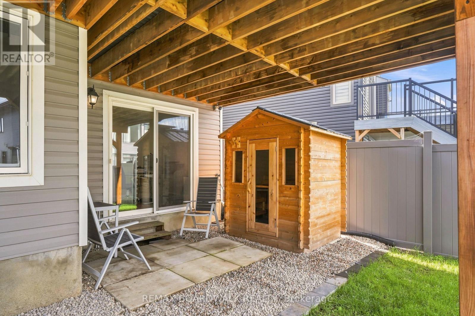 210 Pingwi Place, Ottawa, Ontario  K1X 0G1 - Photo 45 - X13784522