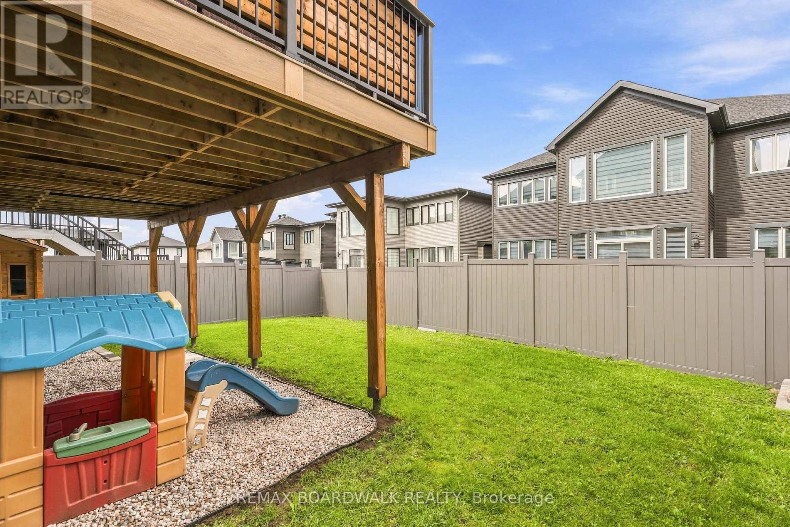 210 Pingwi Place, Ottawa, Ontario  K1X 0G1 - Photo 48 - X13784522