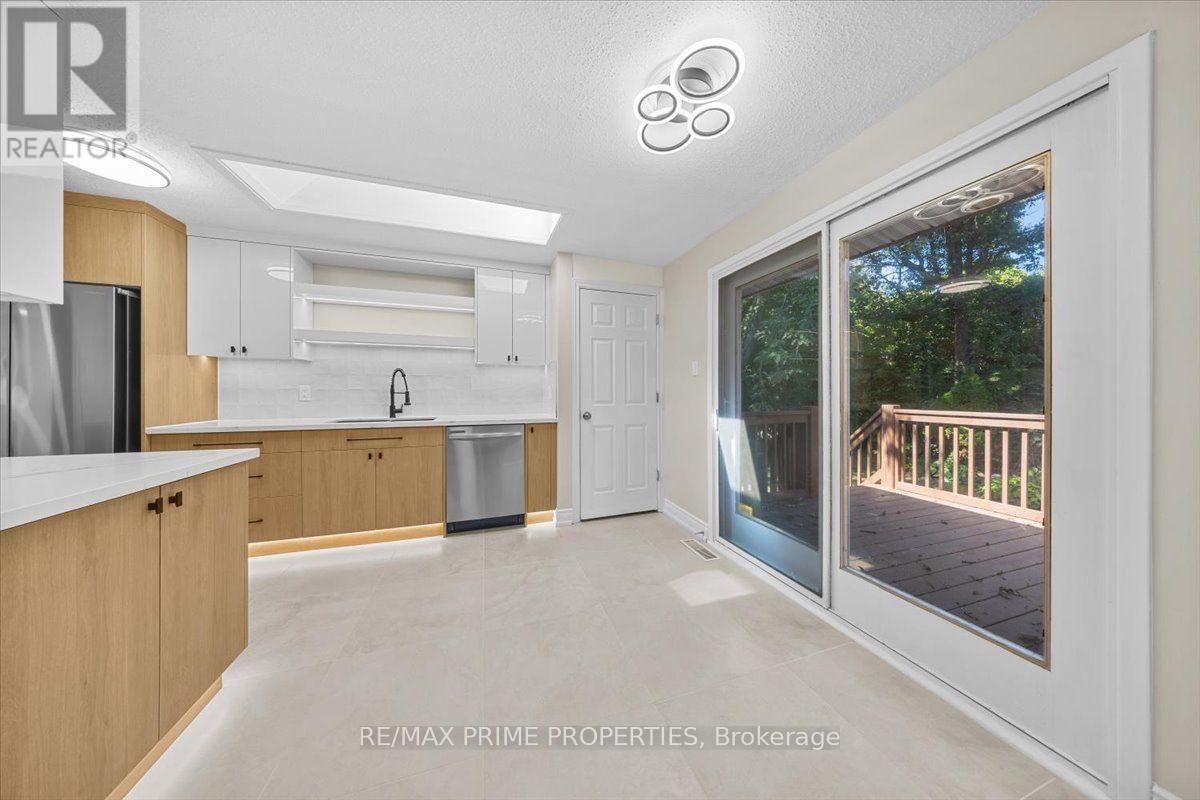 104 Queensline Drive, Ottawa, Ontario  K2H 7J5 - Photo 14 - X13784524