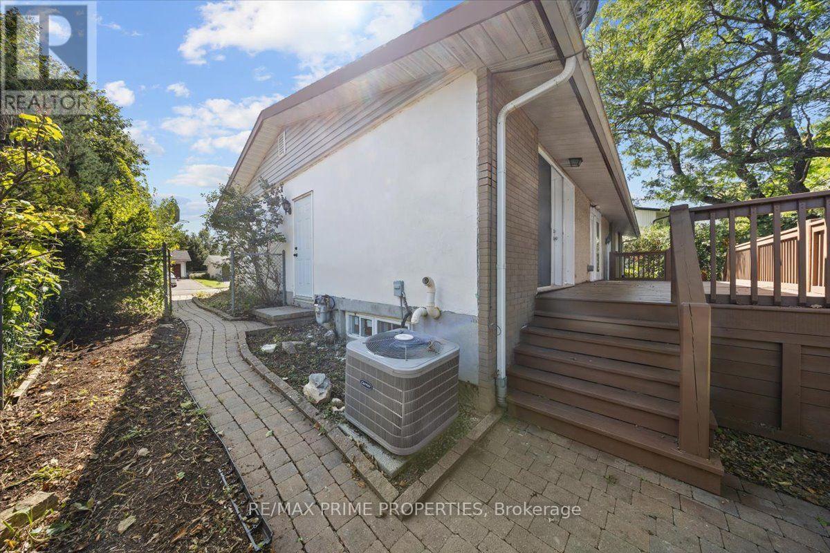 104 Queensline Drive, Ottawa, Ontario  K2H 7J5 - Photo 46 - X13784524
