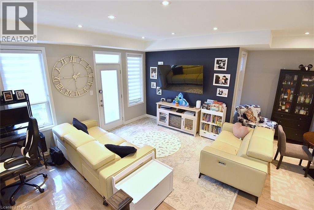 1317 Leriche Way Unit# 78, Milton, Ontario  L9E 0H5 - Photo 5 - 40862096