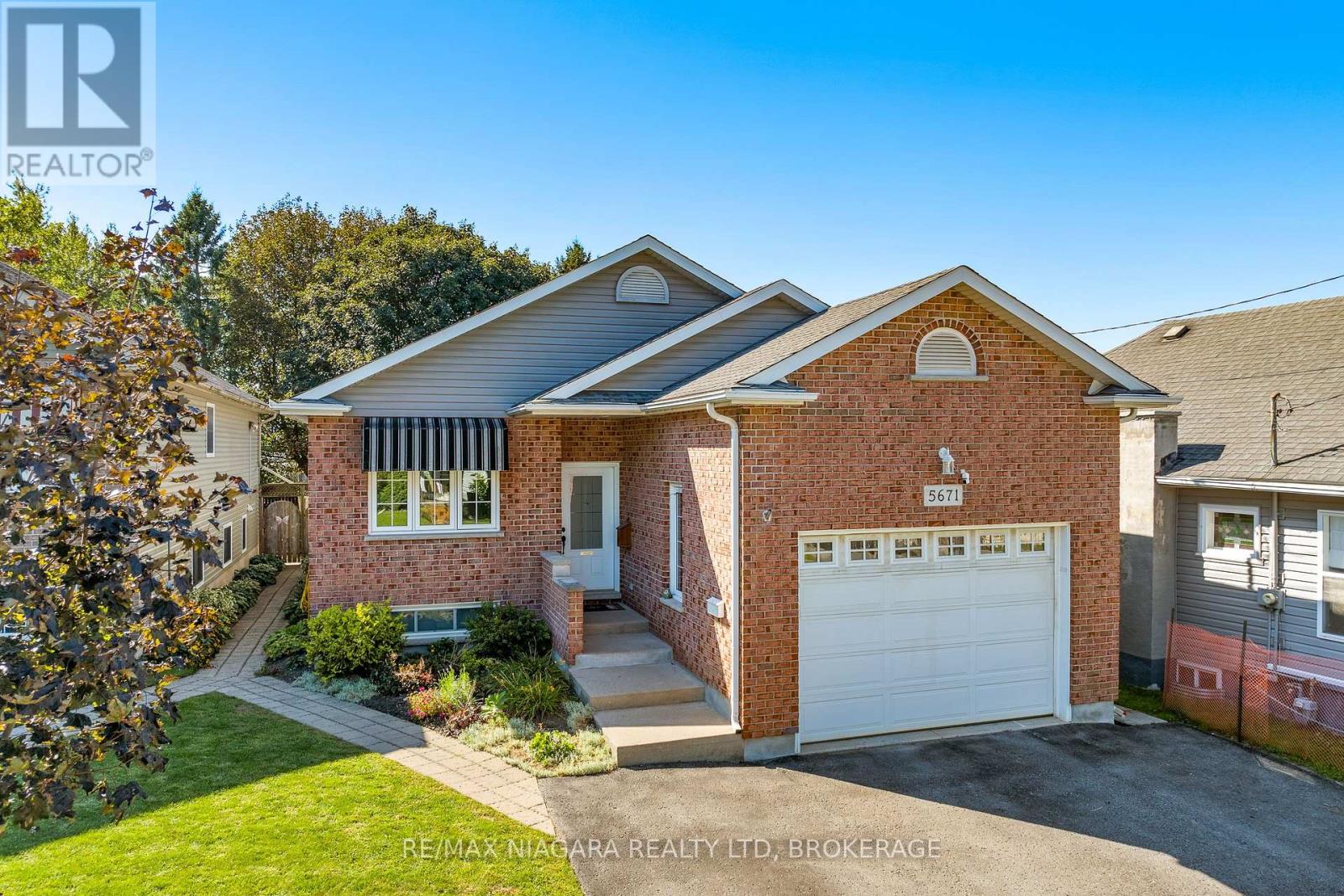5671 Highland Avenue, Niagara Falls, Ontario  L2G 4X2 - Photo 3 - X13784292