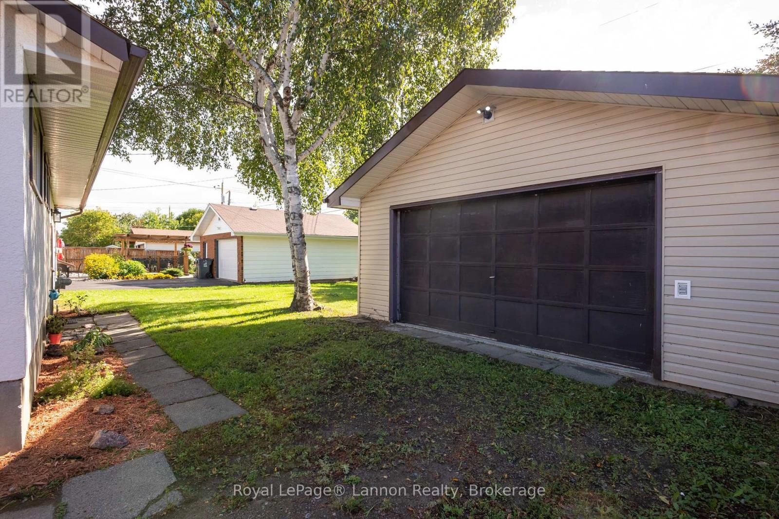 141 Cherry Lane, Thunder Bay, Ontario  P7B 4W5 - Photo 37 - X13784254