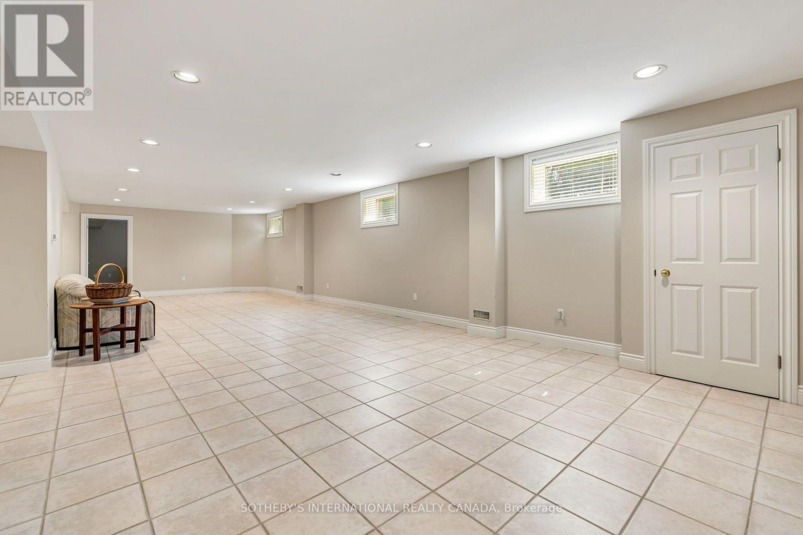 83 Burndean Court, Richmond Hill, Ontario L4C 9W5 - Photo 35 - N13784148