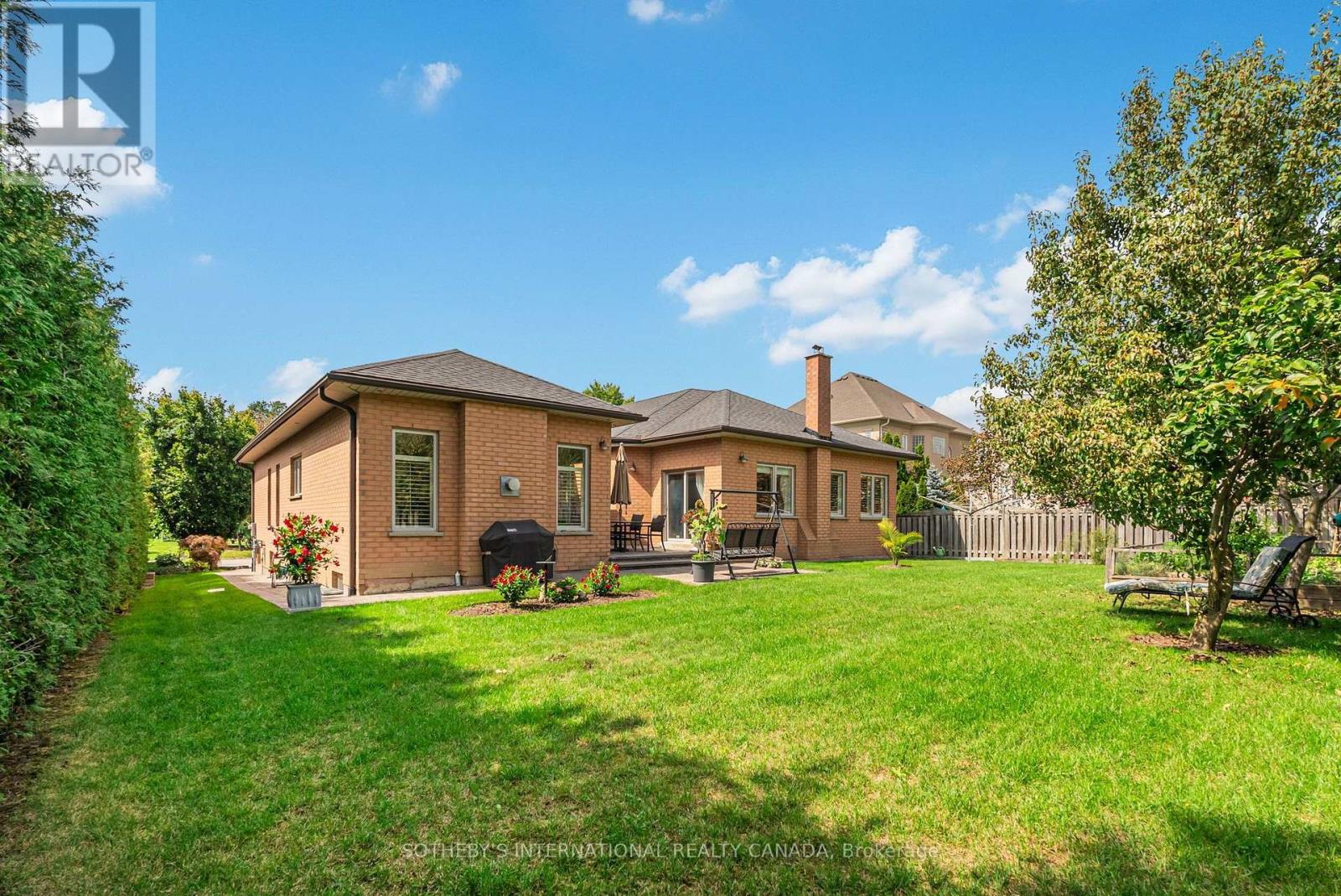 83 Burndean Court, Richmond Hill, Ontario L4C 9W5 - Photo 38 - N13784148