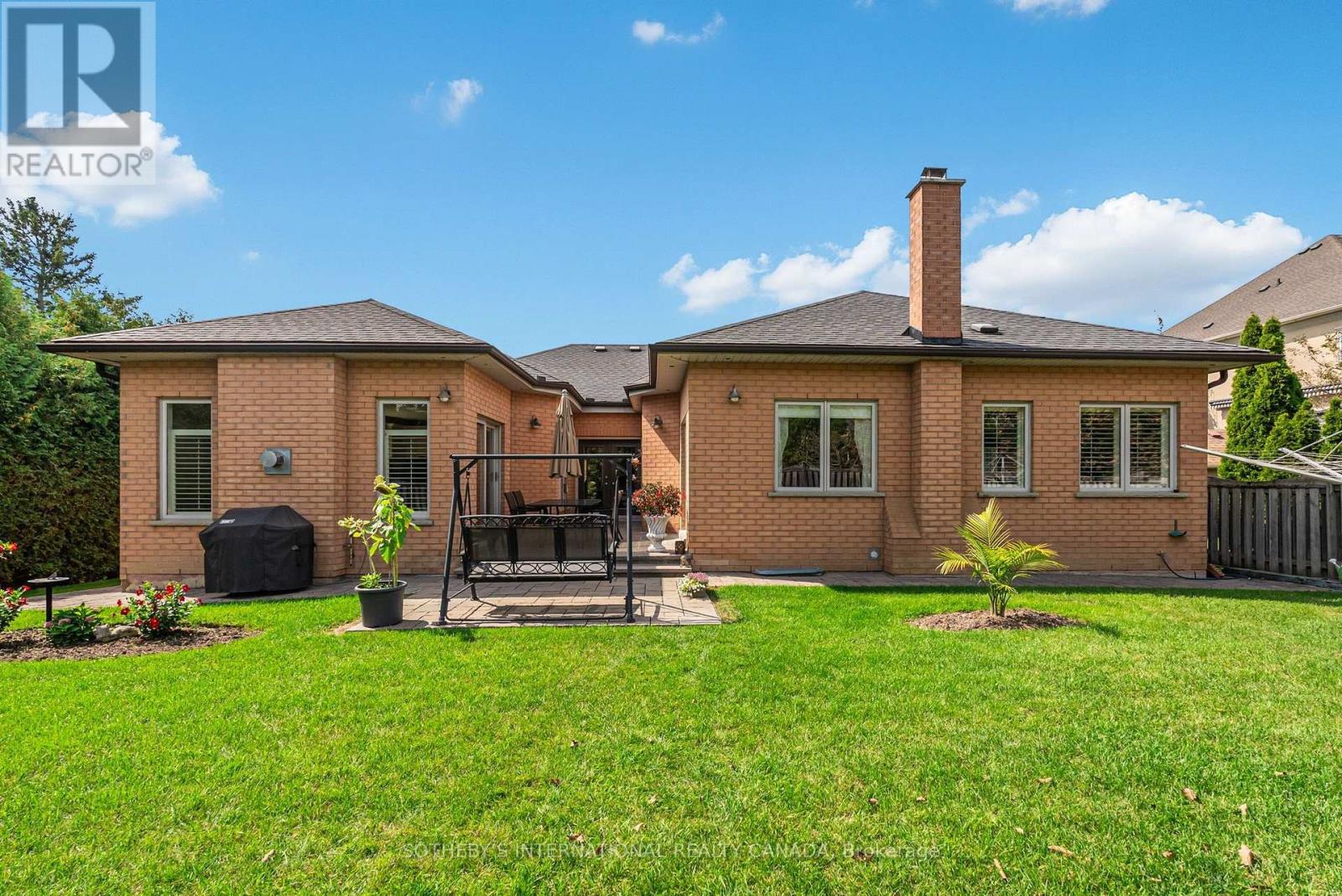 83 Burndean Court, Richmond Hill, Ontario L4C 9W5 - Photo 42 - N13784148