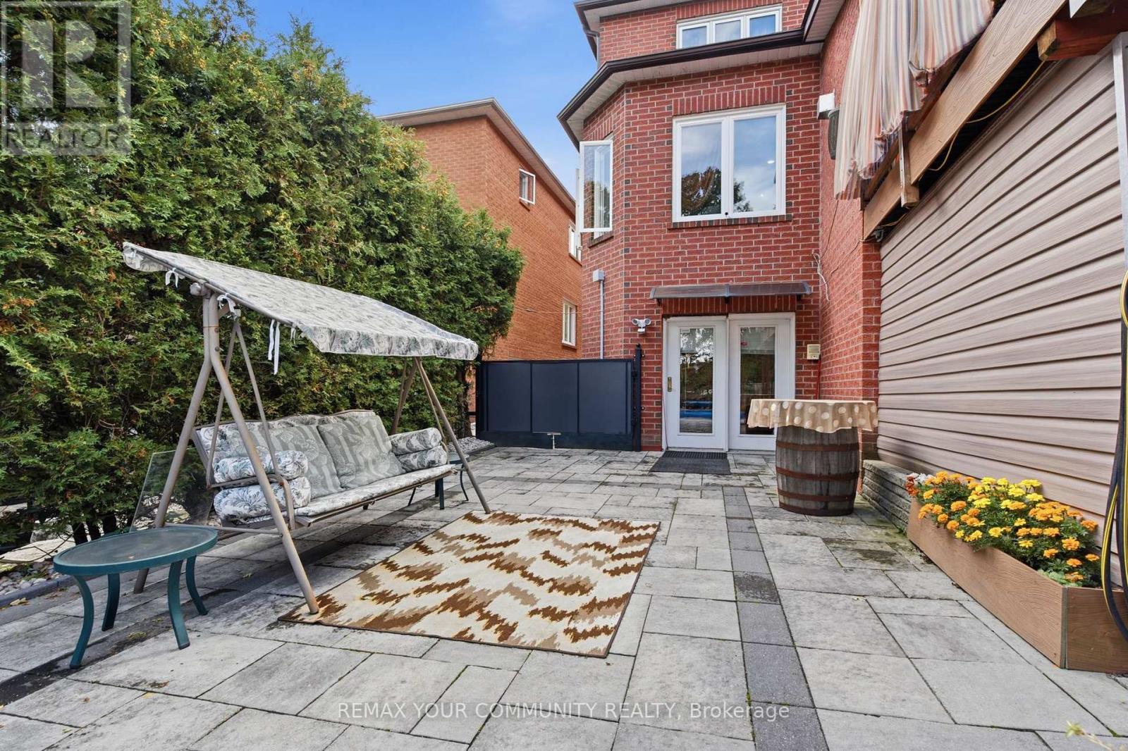 56a Roosevelt Drive, Richmond Hill, Ontario  L4C 6V4 - Photo 29 - N13784158