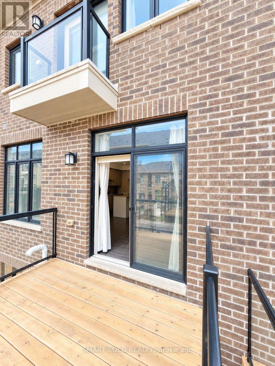 35 Duncombe Lane, Richmond Hill, Ontario  L4C 1C2 - Photo 8 - N13784178