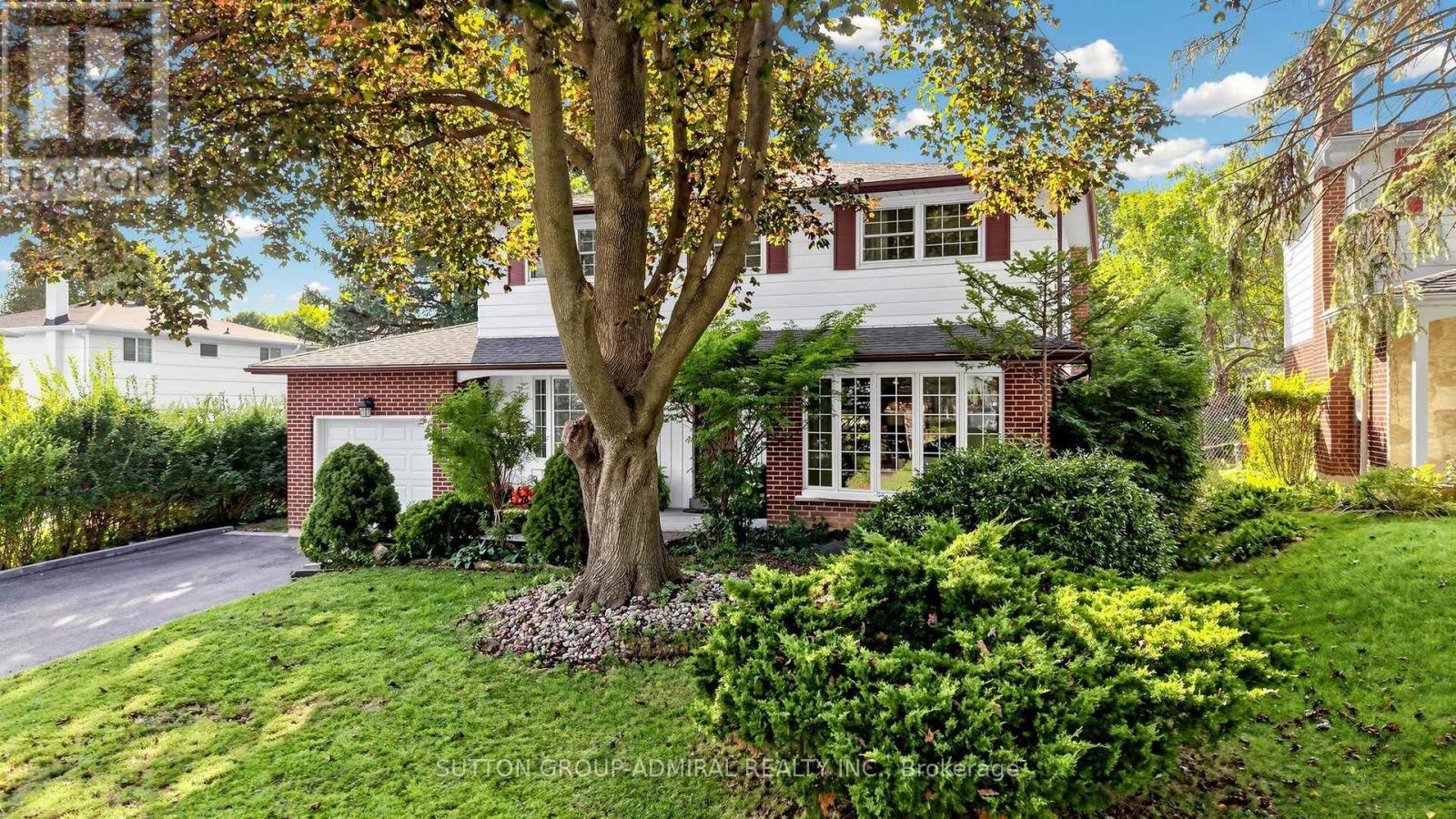4 Shady Lane Crescent, Markham, Ontario  L3T 3W7 - Photo 2 - N13784280