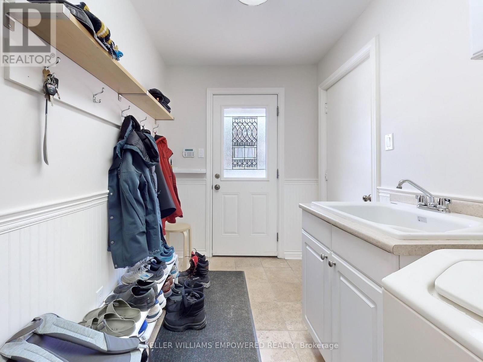 544 Woodland Acres Crescent, Vaughan, Ontario  L6A 1G2 - Photo 16 - N13784356