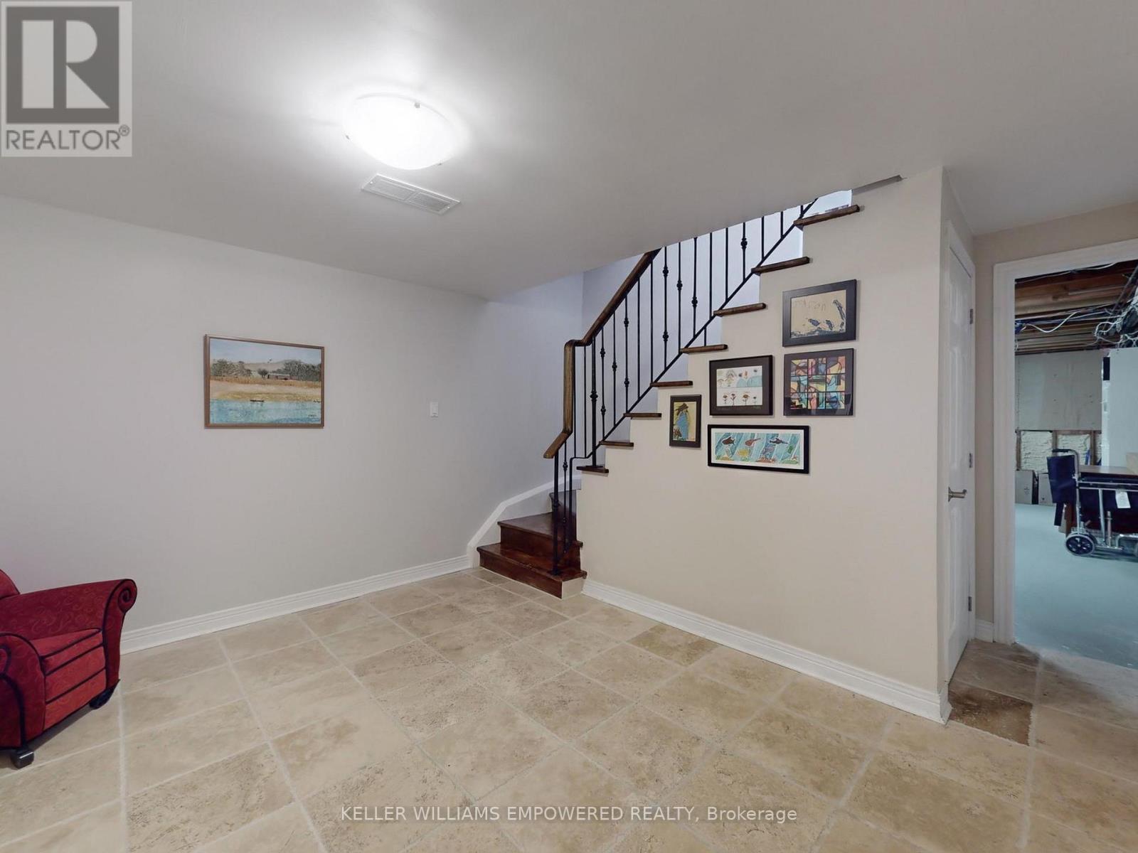 544 Woodland Acres Crescent, Vaughan, Ontario  L6A 1G2 - Photo 28 - N13784356