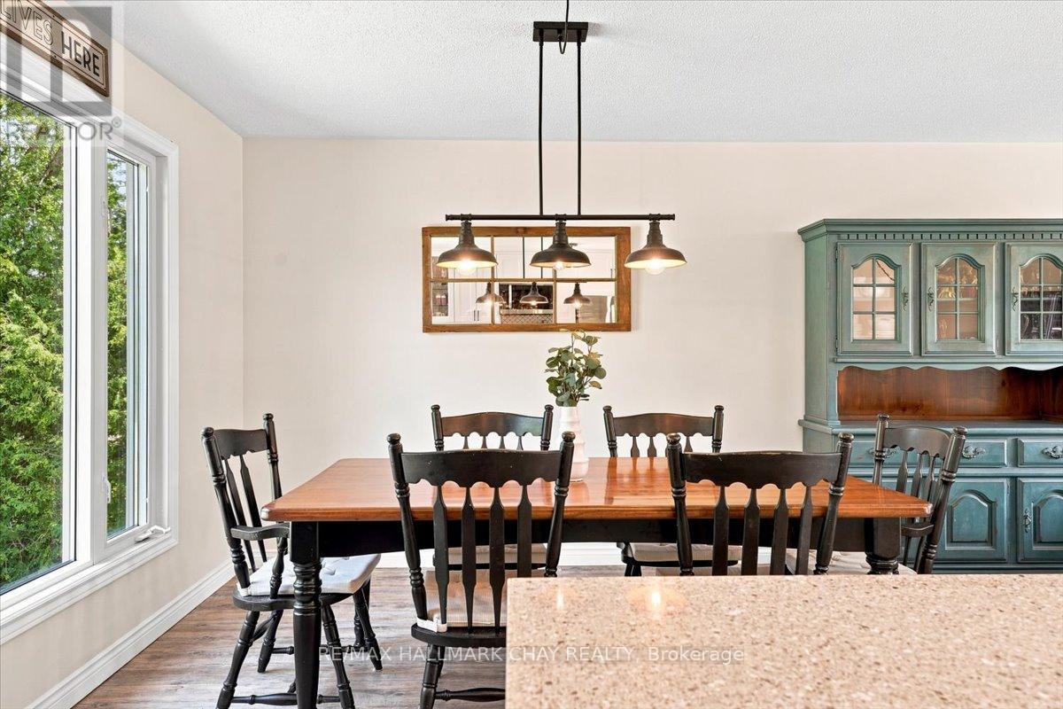10 Jamieson Drive, Adjala-Tosorontio, Ontario  L0N 1R0 - Photo 8 - N13784366