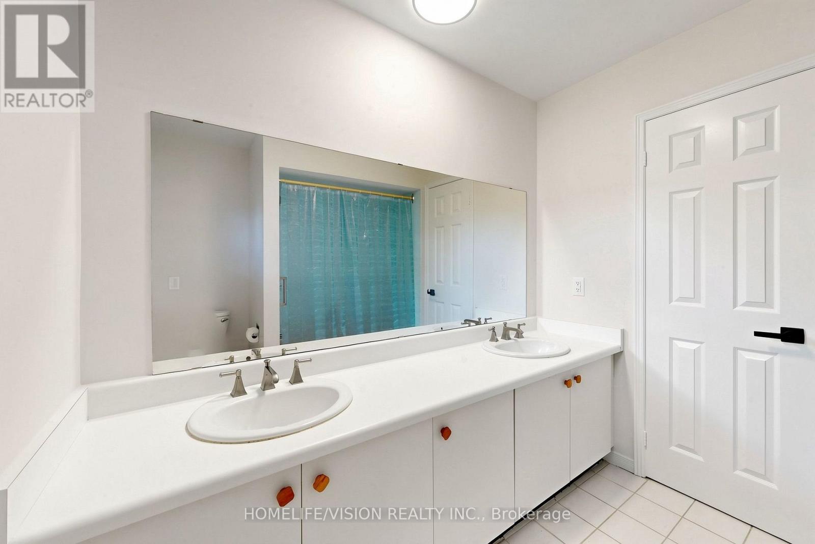 60 Carrington Drive, Richmond Hill (Mill Pond), Ontario  L4C 8A4 - Photo 25 - N13784408