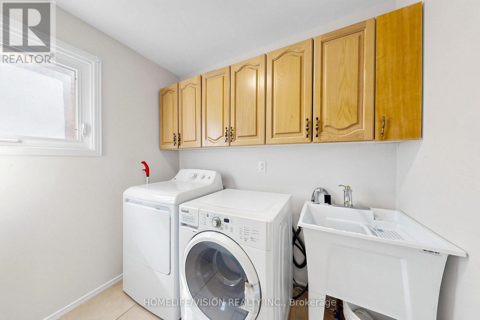 60 Carrington Drive, Richmond Hill (Mill Pond), Ontario  L4C 8A4 - Photo 32 - N13784408