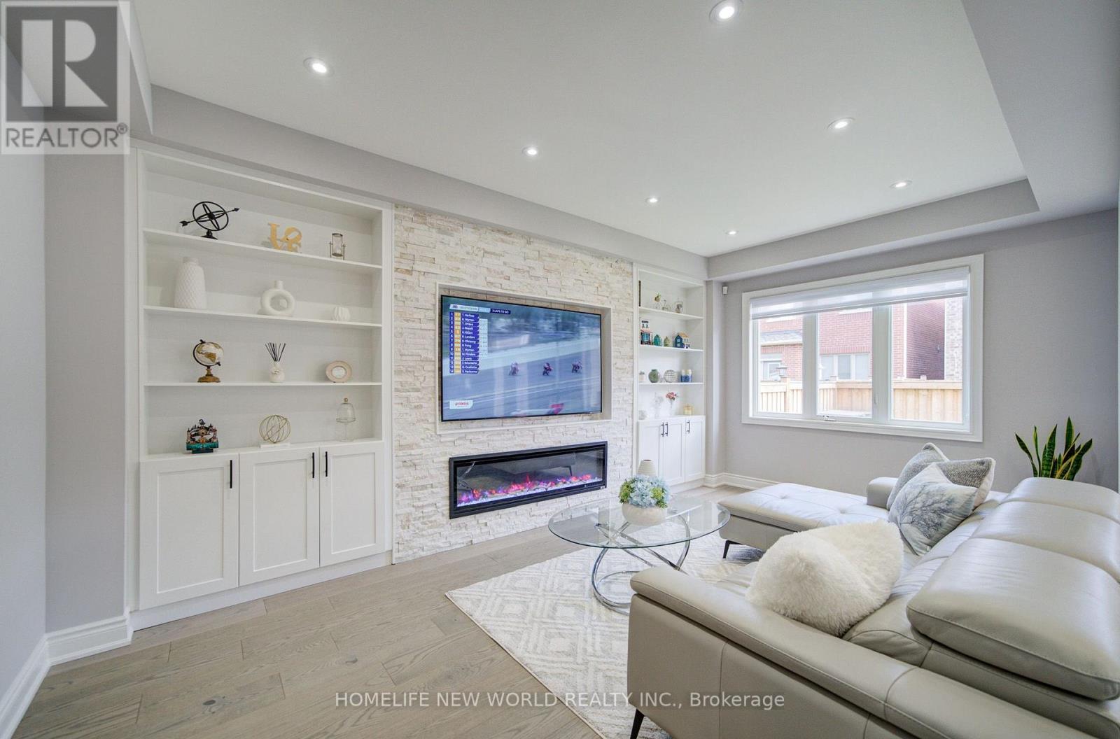11 Conductor Avenue, Whitchurch-Stouffville, Ontario  L4A 4X5 - Photo 13 - N13784480