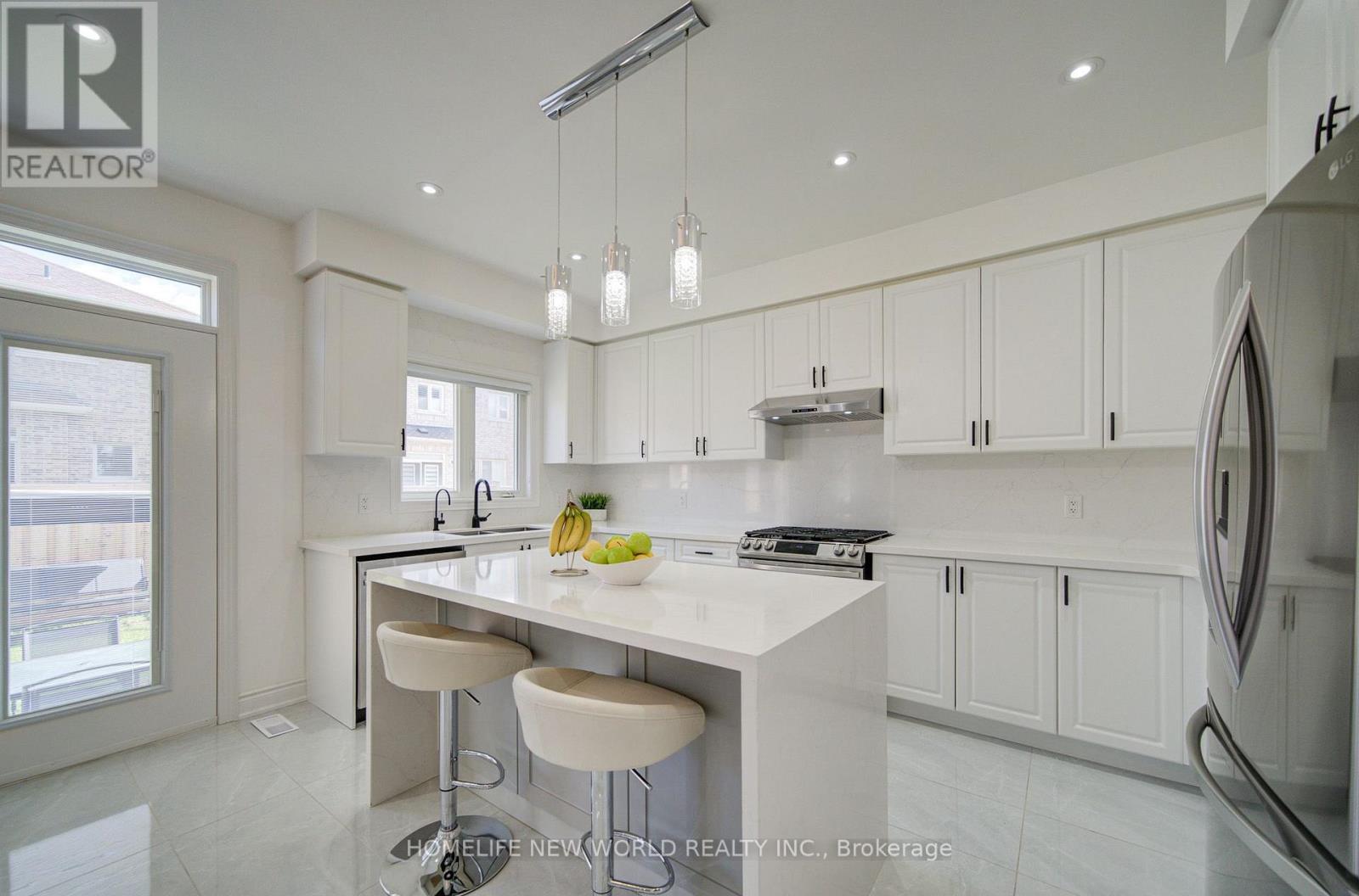 11 Conductor Avenue, Whitchurch-Stouffville, Ontario  L4A 4X5 - Photo 19 - N13784480