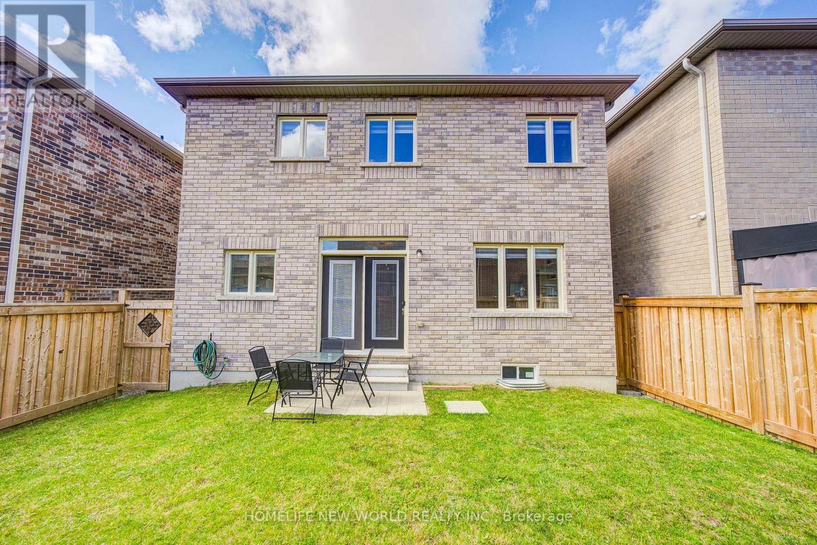 11 Conductor Avenue, Whitchurch-Stouffville, Ontario  L4A 4X5 - Photo 49 - N13784480