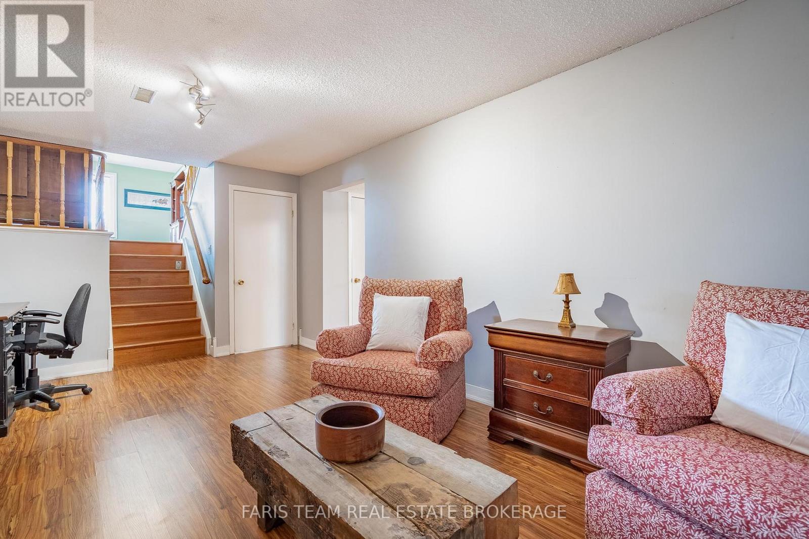 82 Bayview Drive, Barrie (Allandale Heights), Ontario  L4N 3P1 - Photo 25 - S13784338
