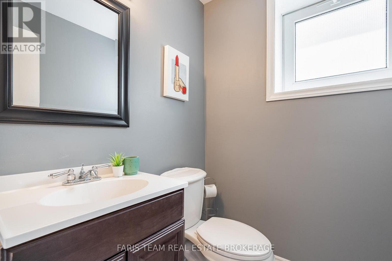 82 Bayview Drive, Barrie (Allandale Heights), Ontario  L4N 3P1 - Photo 29 - S13784338