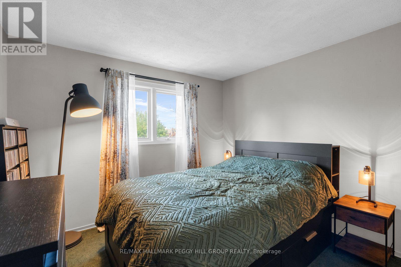 47 Kipling Place, Barrie, Ontario  L4N 4W9 - Photo 9 - S13784418