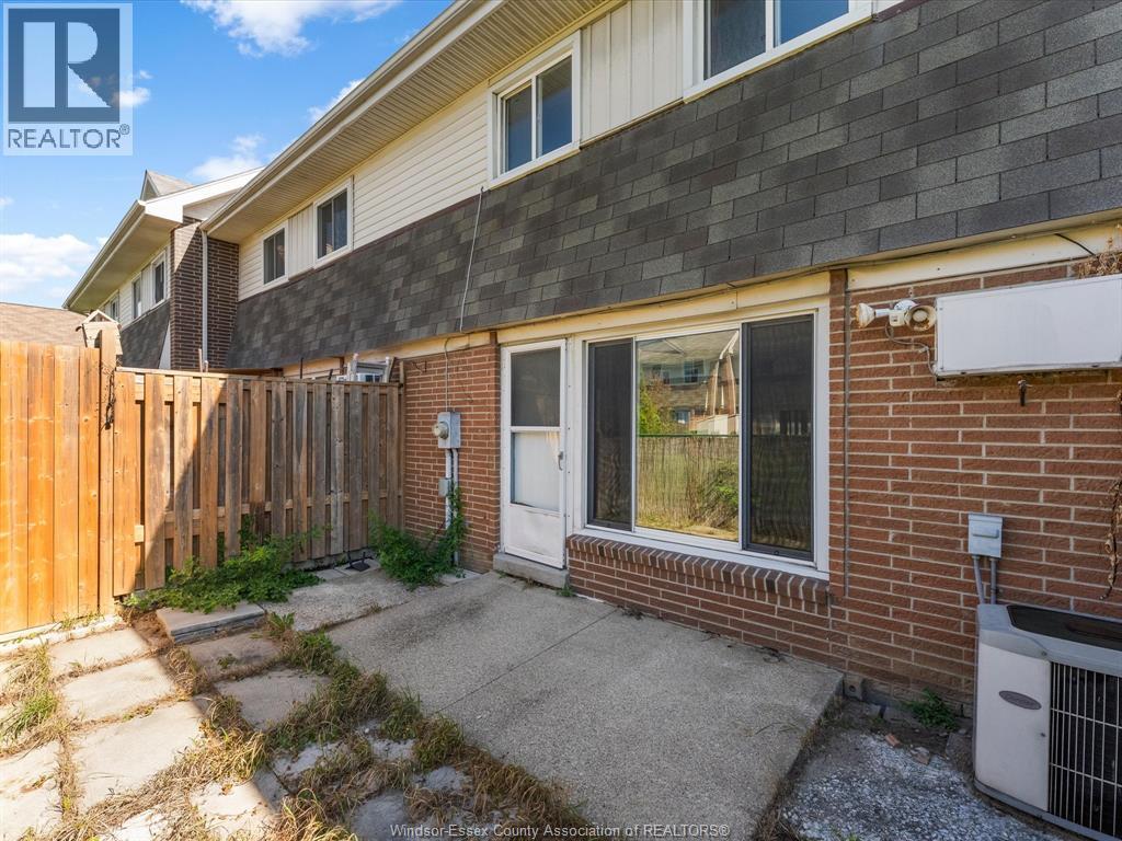 2659 Meadowbrook Lane Unit# 29, Windsor, Ontario  N8T 2Y3 - Photo 32 - 26022596