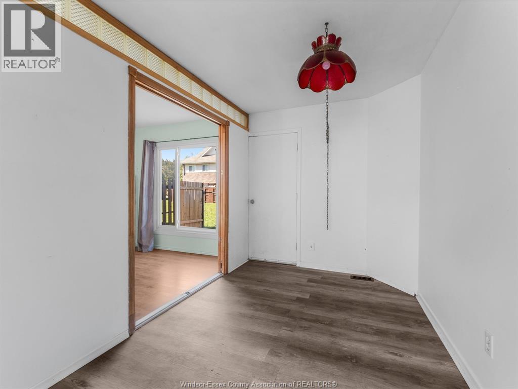2659 Meadowbrook Lane Unit# 29, Windsor, Ontario  N8T 2Y3 - Photo 9 - 26022596