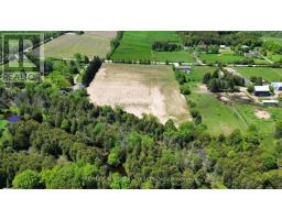672 CATERING ROAD, Georgina, Ontario