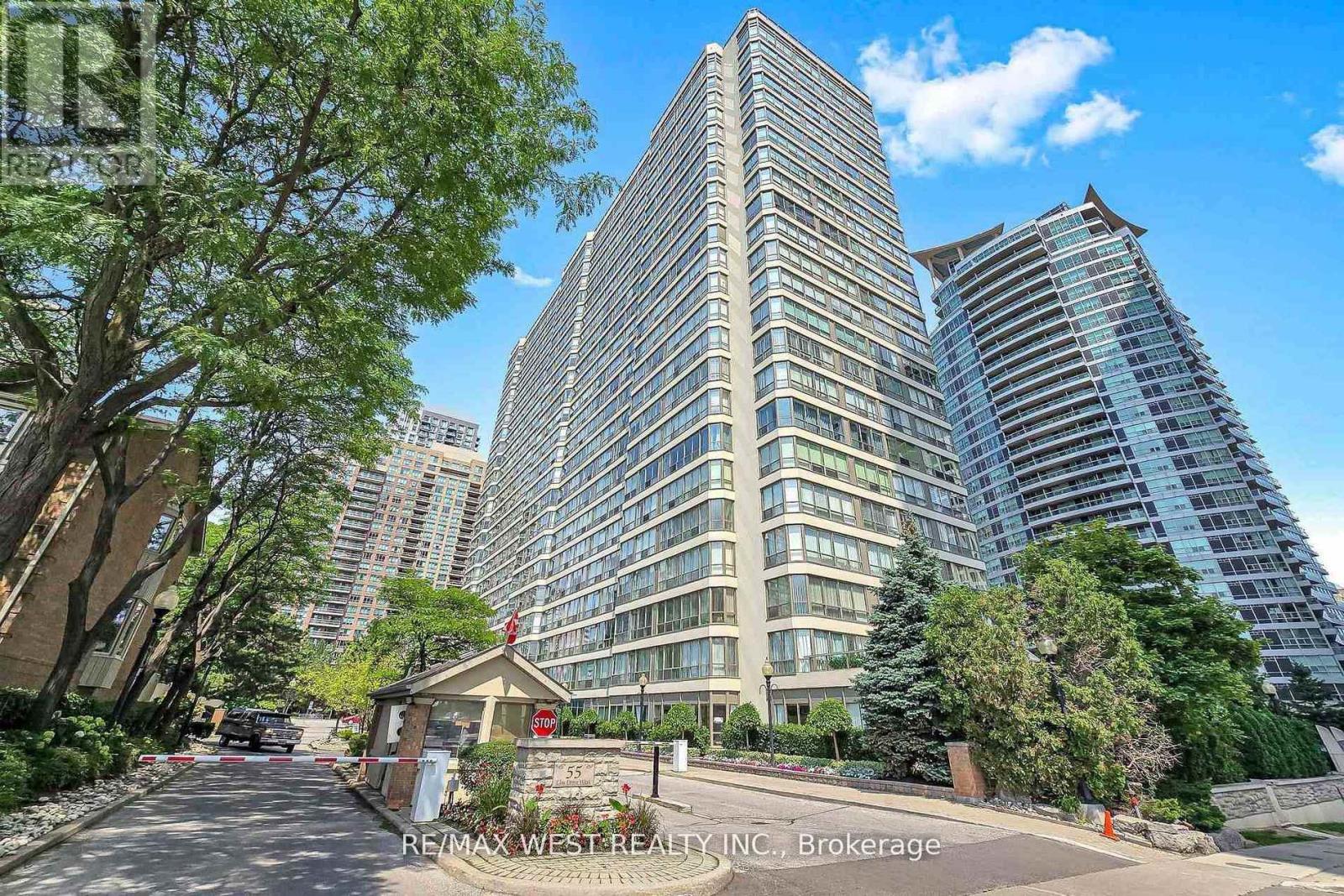 1801 - 55 ELM DRIVE W, Mississauga, Ontario