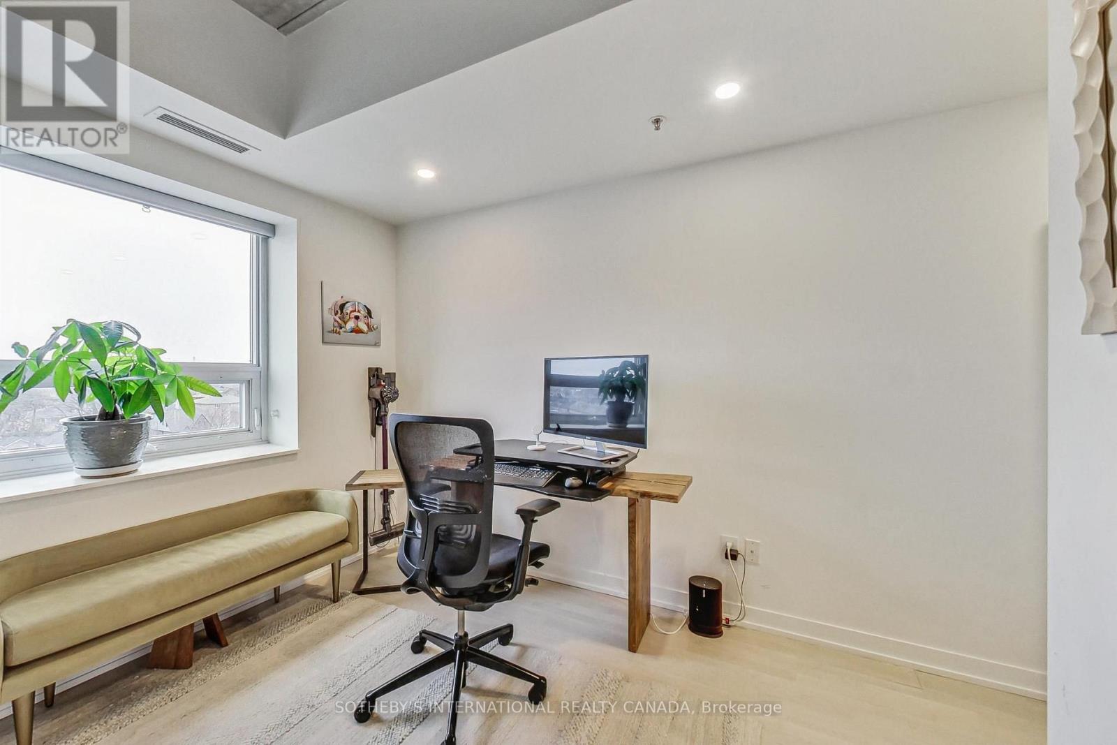 602 - 51 Lady Bank Road, Toronto, Ontario  M8Z 0C9 - Photo 14 - W13784484