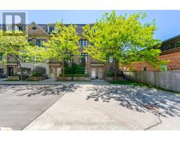 62 CORMIER HEIGHTS, Toronto, Ontario