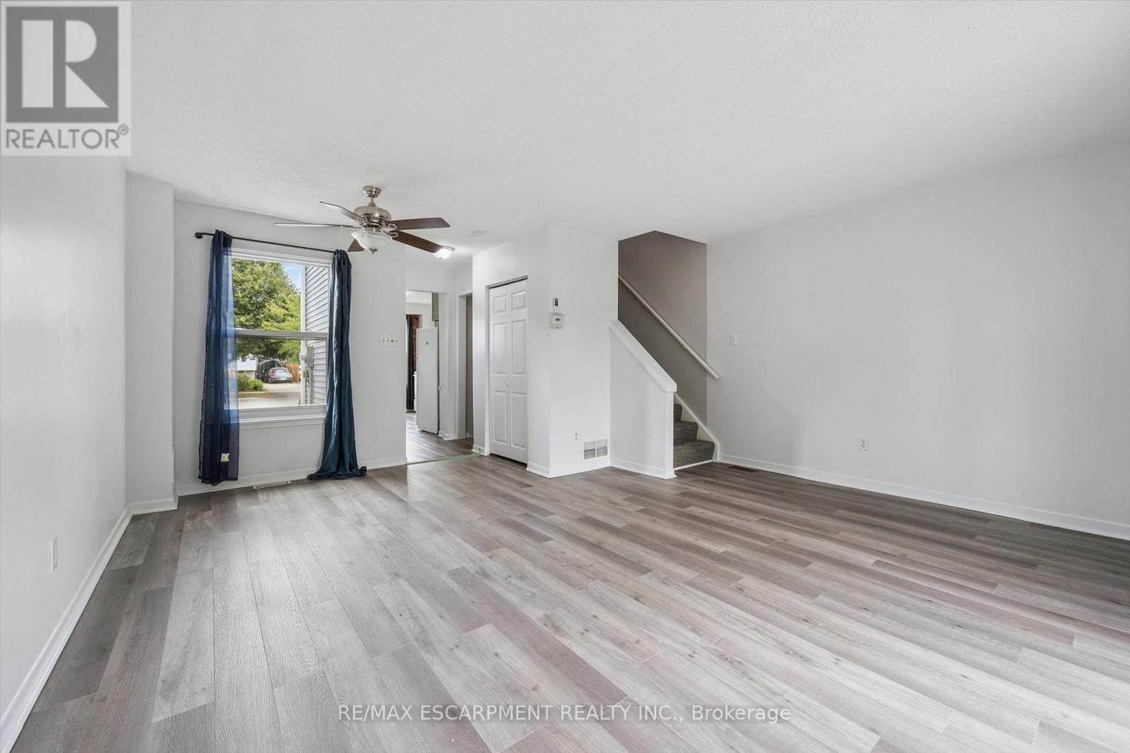 66 Banbury Road, Brantford, Ontario  N3P 1C3 - Photo 7 - X13784128