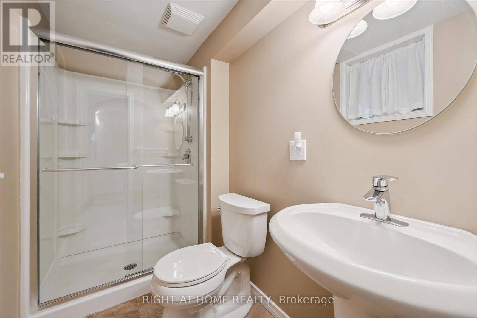 200 Cedarbrae Avenue, Waterloo, Ontario  N2L 4S5 - Photo 29 - X13784334
