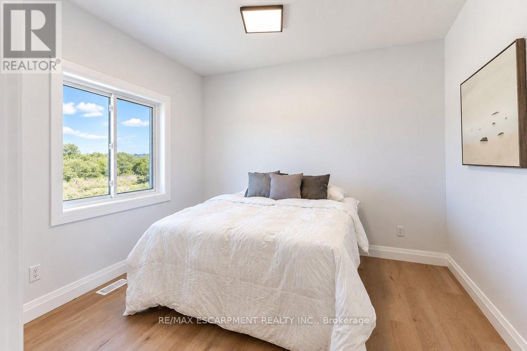 86 Pike Creek Drive, Haldimand, Ontario  N0E 1E0 - Photo 10 - X13784550