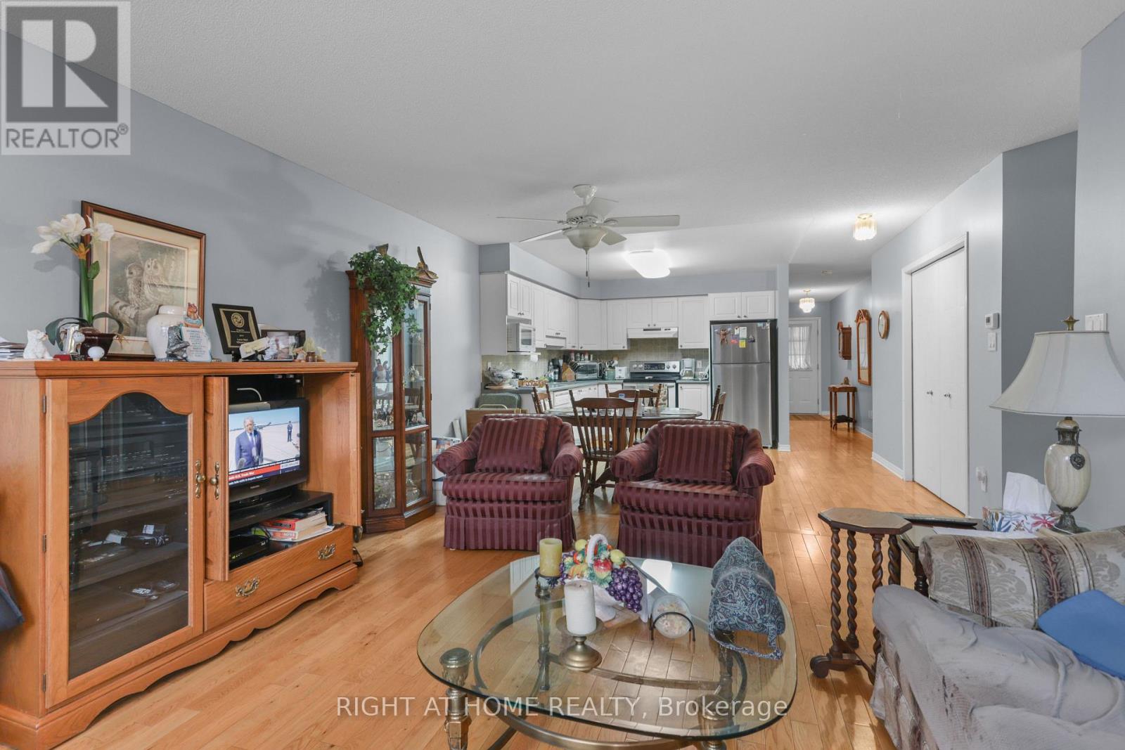 12 - 215 North Centre Road, London North, Ontario  N5X 4E3 - Photo 11 - X13784782