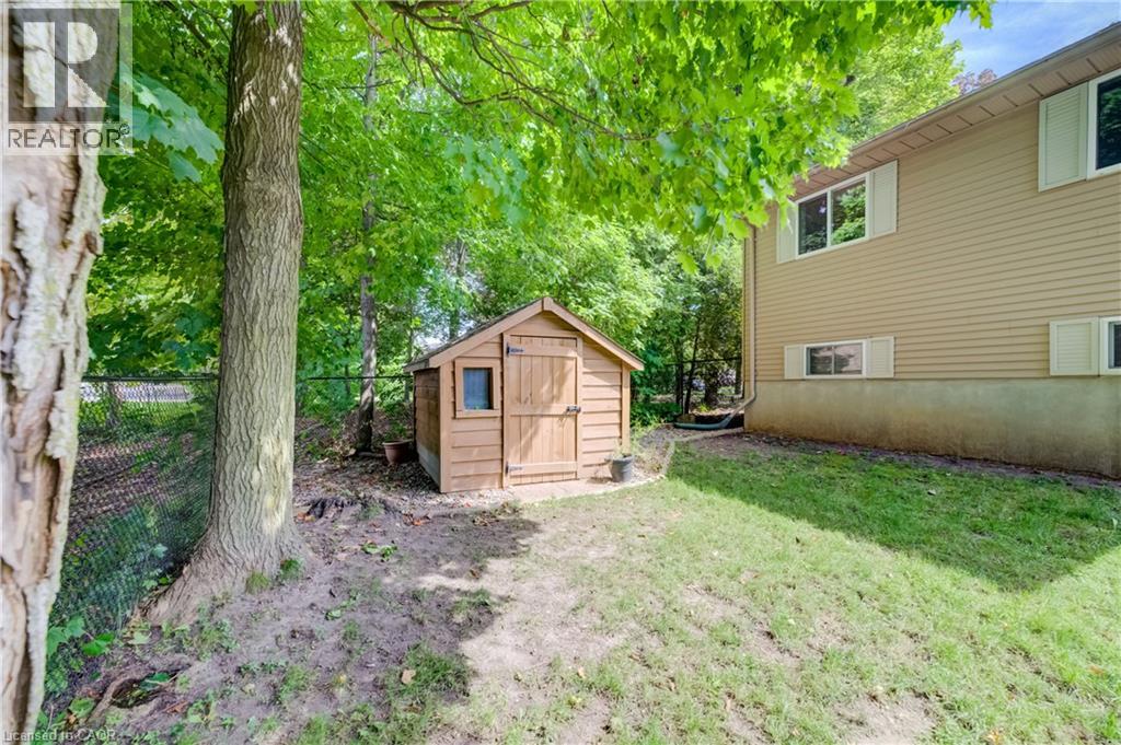 28 Forrest Avenue W, New Hamburg, Ontario  N3A 1Y1 - Photo 36 - 40859794