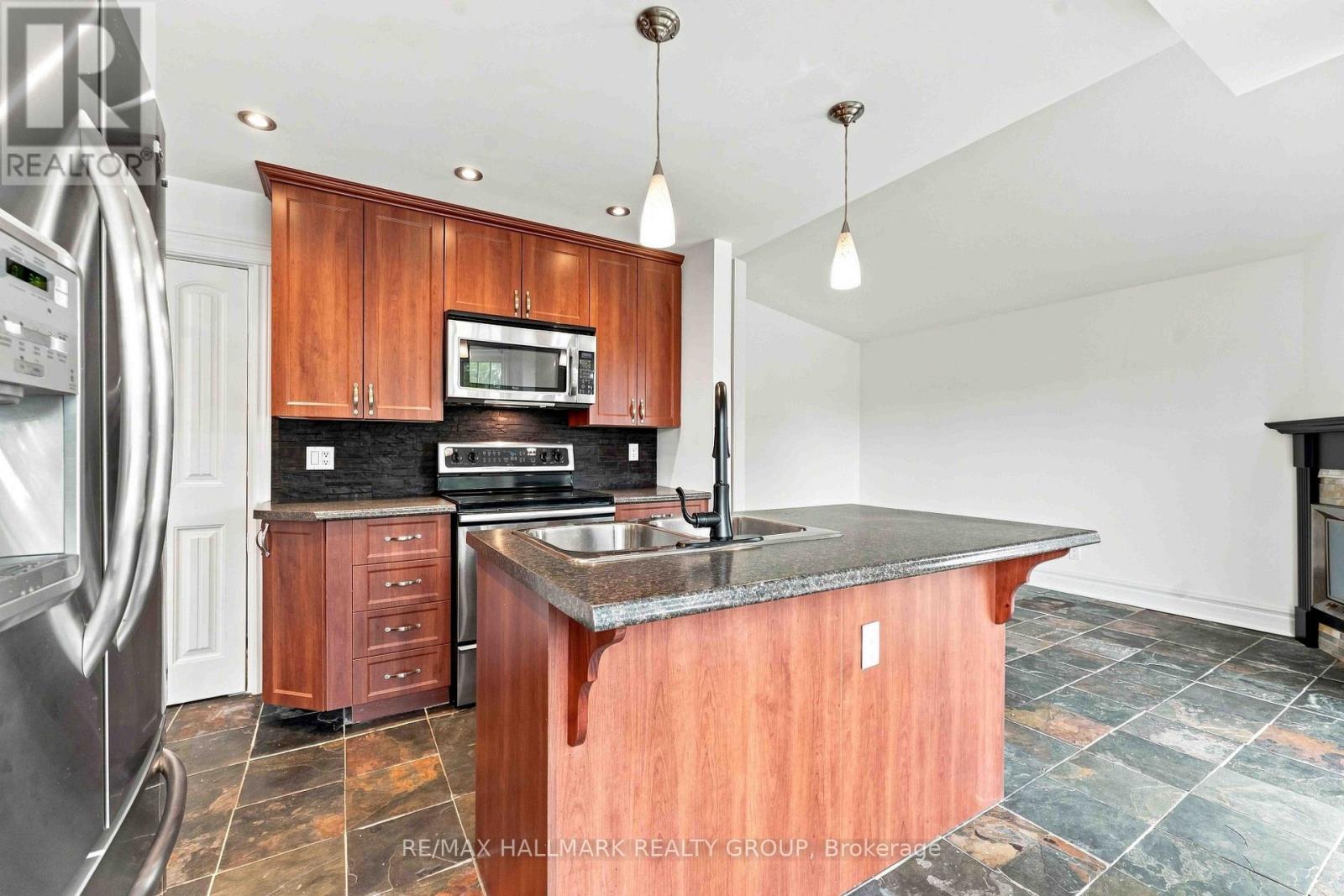 475 Duvernay Drive, Ottawa, Ontario K1E 2N7 - Photo 11 - X13784680