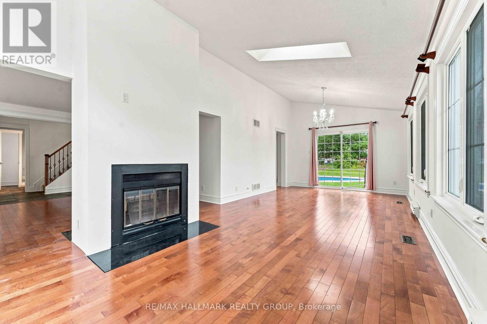 475 Duvernay Drive, Ottawa, Ontario K1E 2N7 - Photo 6 - X13784680