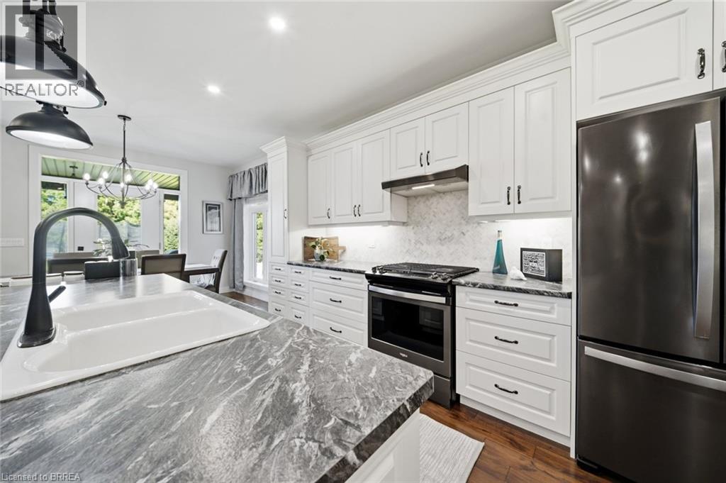 301 Cockshutt Road, Brantford, Ontario  N3T 5L6 - Photo 26 - 40863357