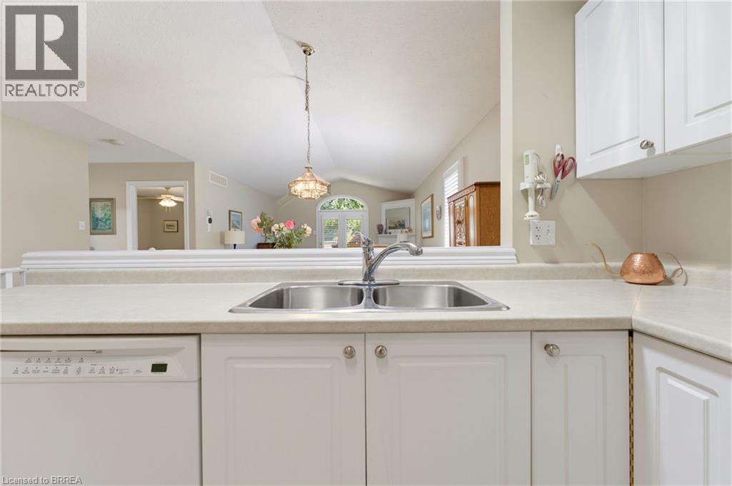 73 Morton Avenue W Unit# 9, Brantford, Ontario  N3R 2N7 - Photo 11 - 40862318