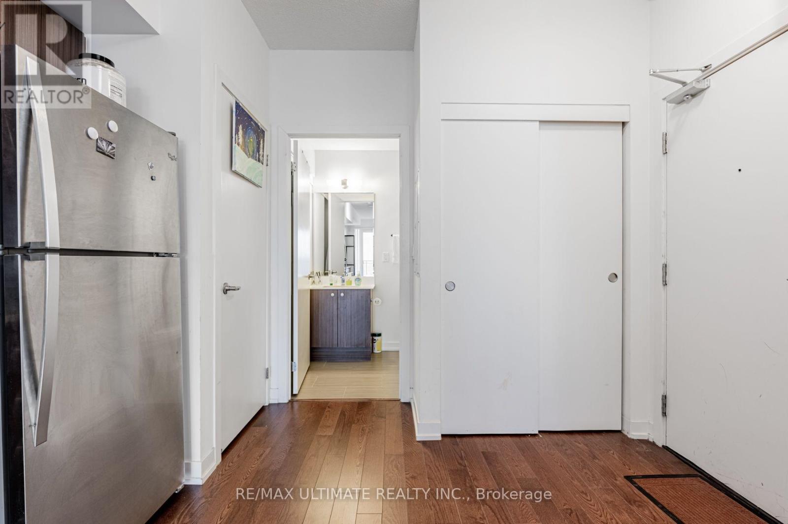 809 - 10 Willison Square, Toronto, Ontario  M5T 1E7 - Photo 12 - C13784660