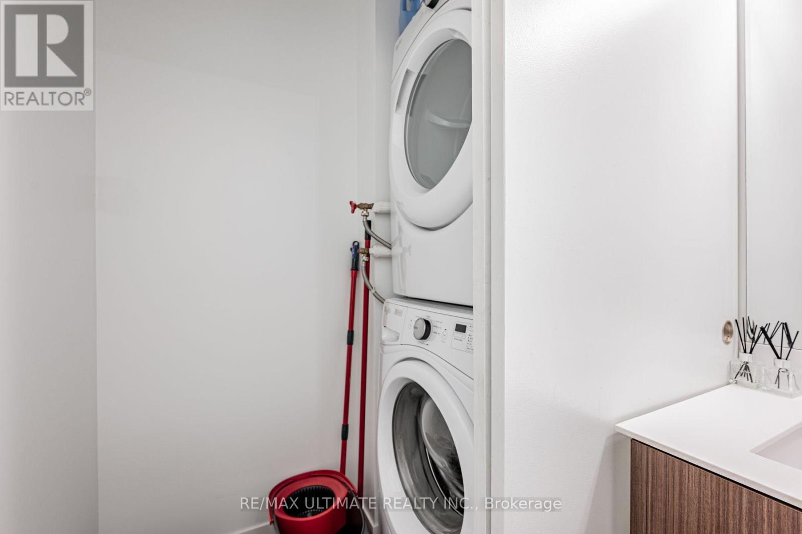 809 - 10 Willison Square, Toronto, Ontario  M5T 1E7 - Photo 14 - C13784660